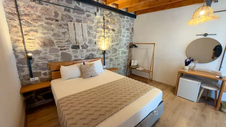 Ayvalık’ta Butik Otel Seçerken Nelere Dikkat Edilmeli?